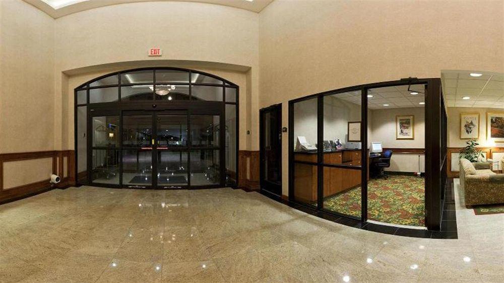 Holiday Inn Express Hotel & Suites Canton By Ihg Exterior foto